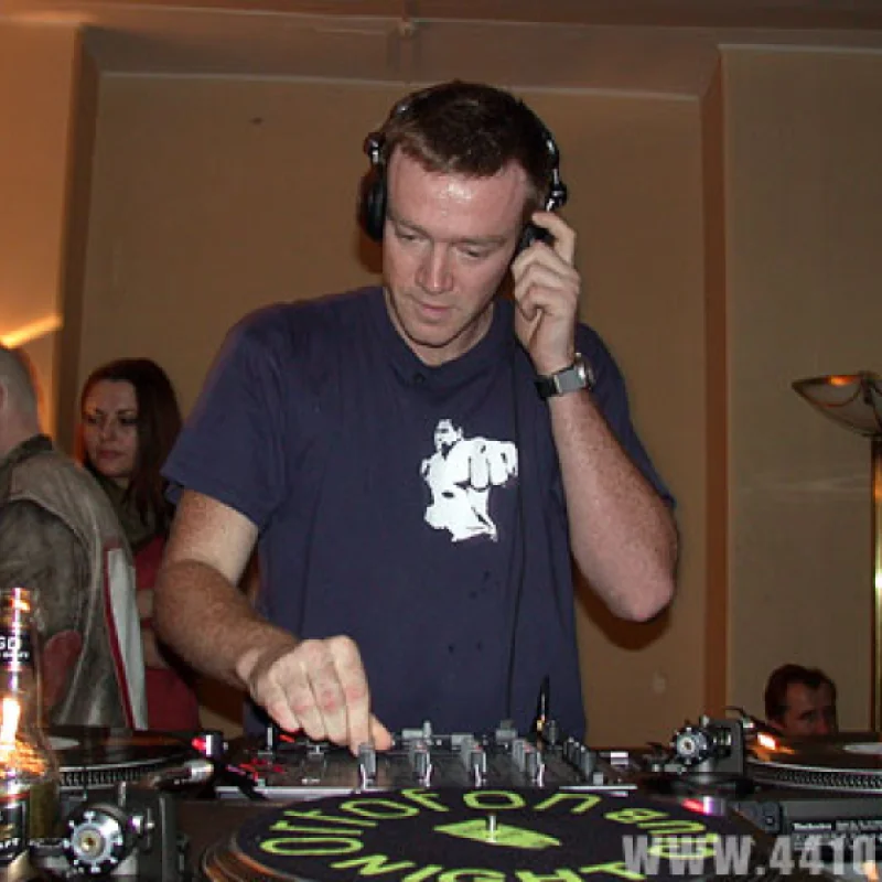 dj Tall Pall
