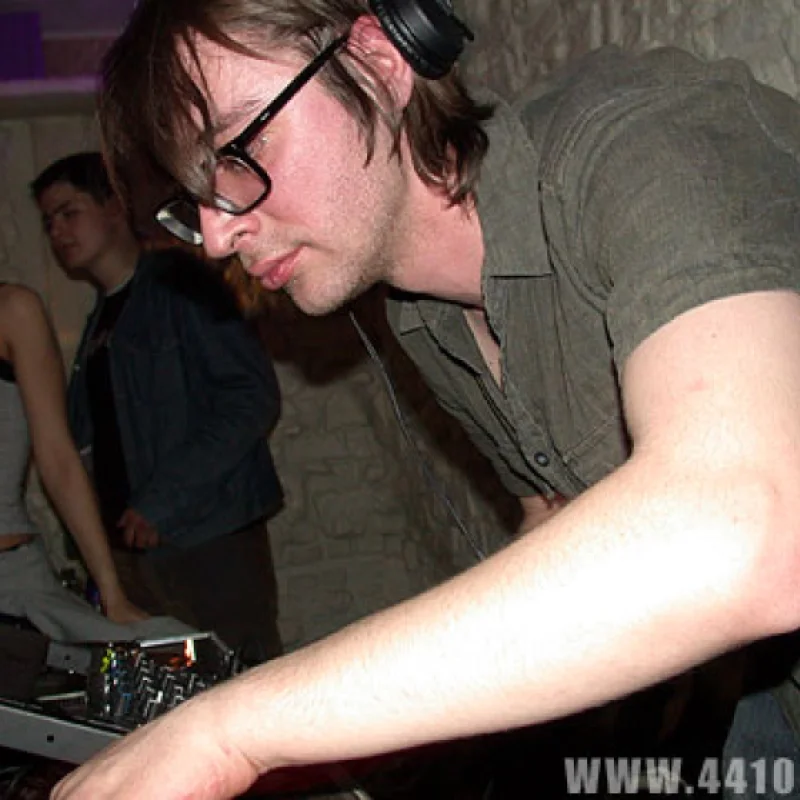 dj Антон Кубиков