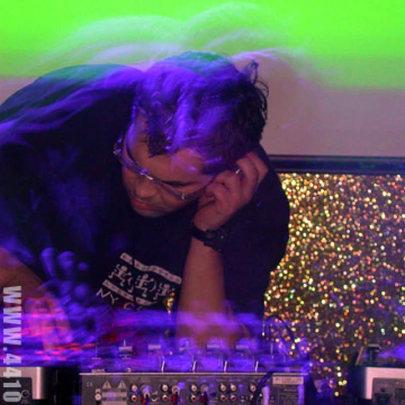 dj Ugoryan