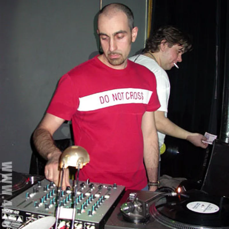 Dj Берг