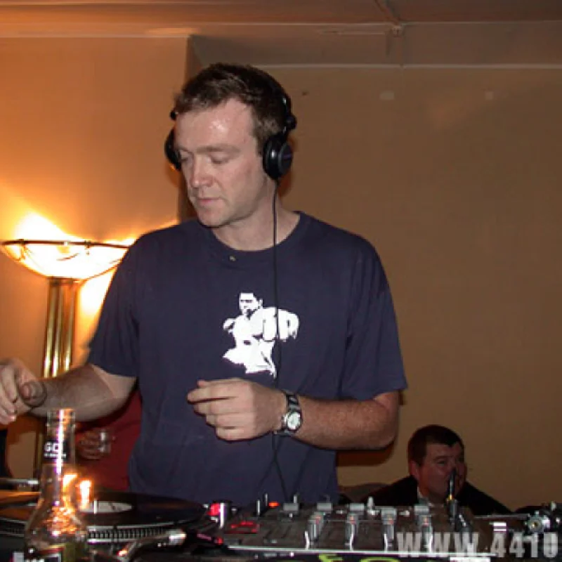 dj Tall Pall