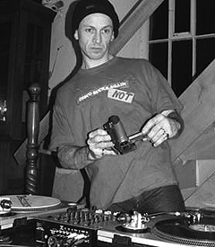 Internet DJ Teacher