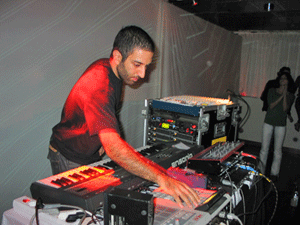 Compact Aril Brikha